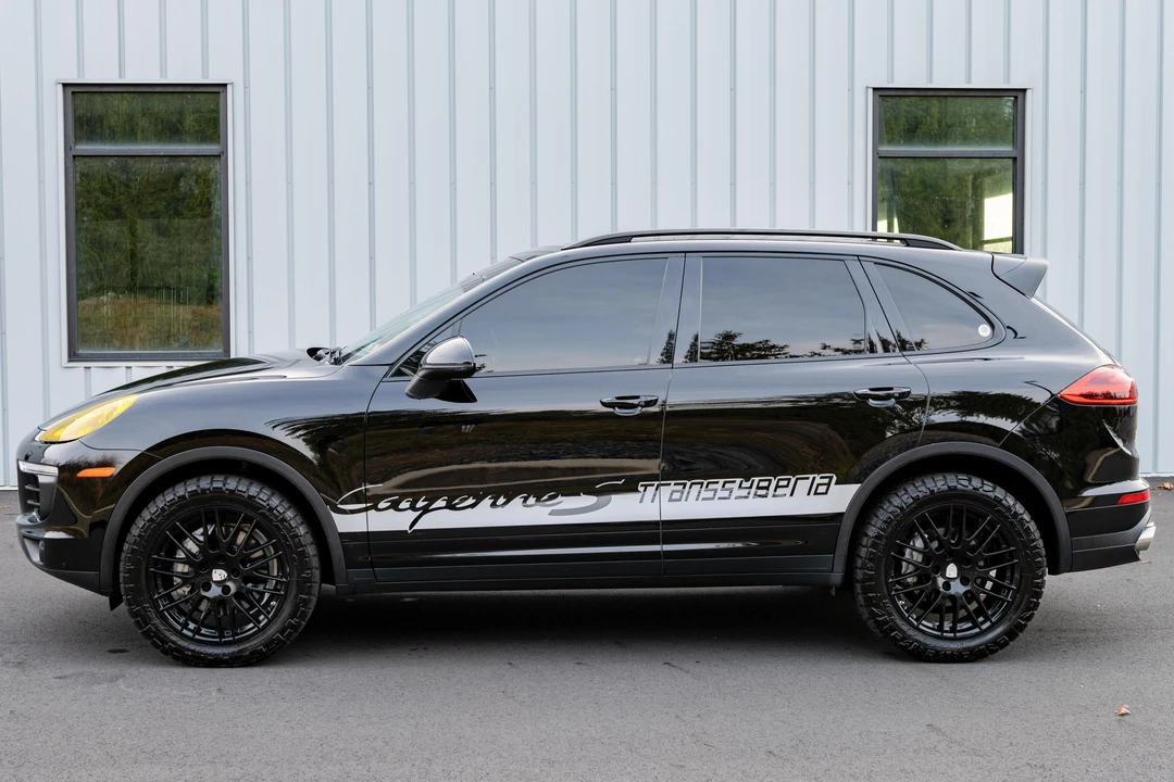 2016 Porsche 958 Cayenne S - Image 6 of 31