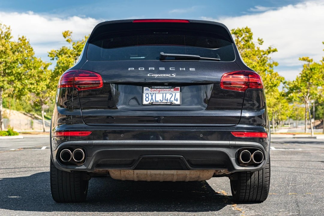 2016 Porsche 958 Cayenne S - Image 5 of 31
