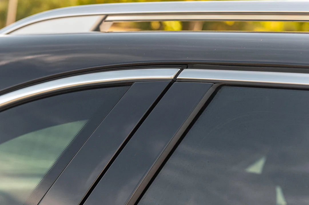 2016 Porsche 958 Cayenne S - Image 29 of 31