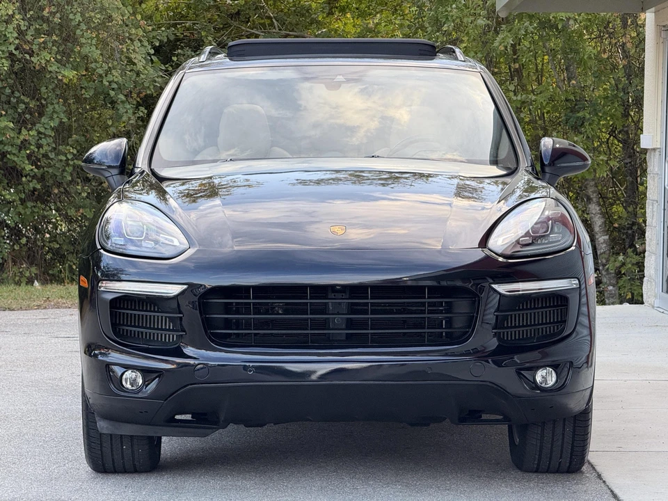 2016 Porsche 958 Cayenne S - Image 4 of 31