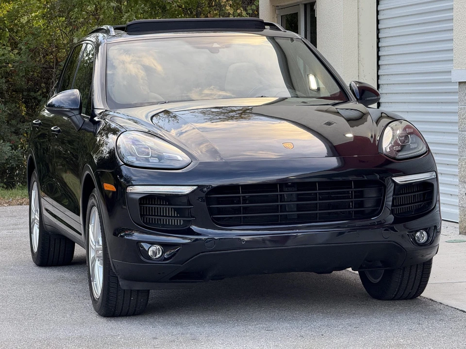 2016 Porsche 958 Cayenne S - Image 3 of 31