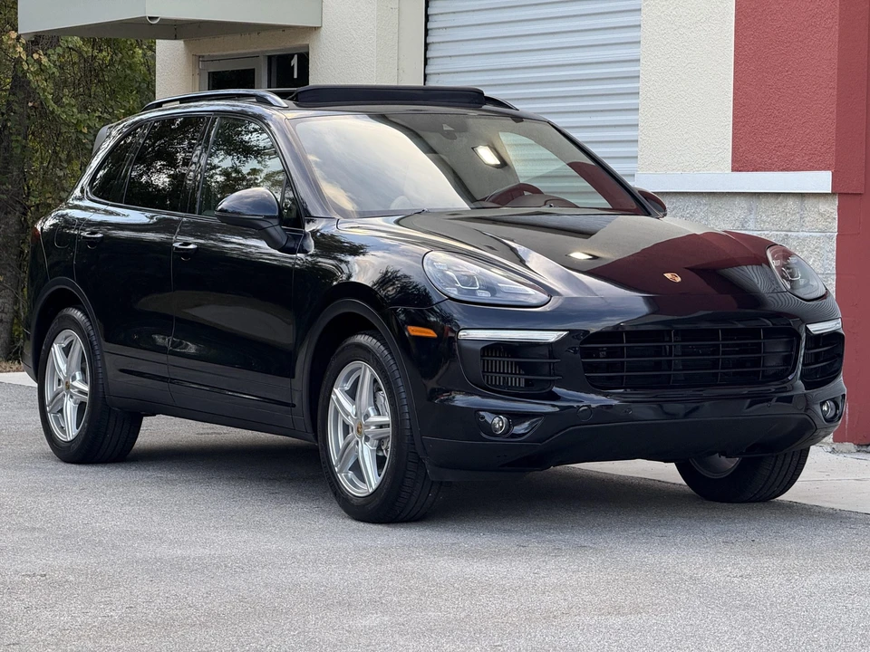 2016 Porsche 958 Cayenne S - Image 20 of 31