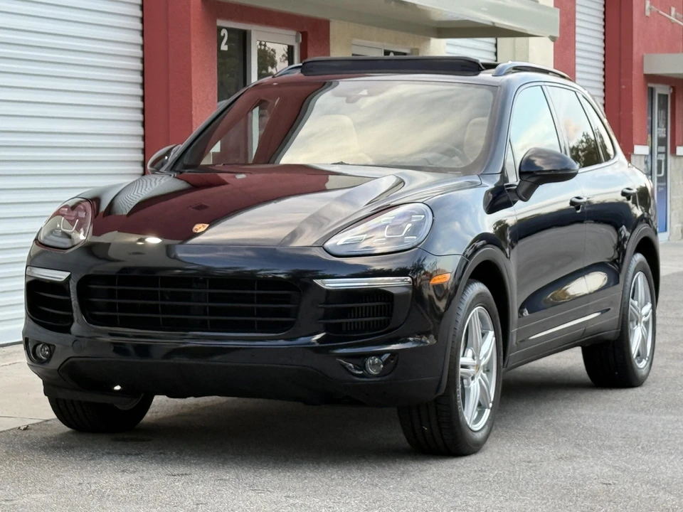2016 Porsche 958 Cayenne S - Image 5 of 31