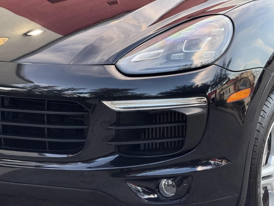 2016 Porsche 958 Cayenne S - Image 23 of 31
