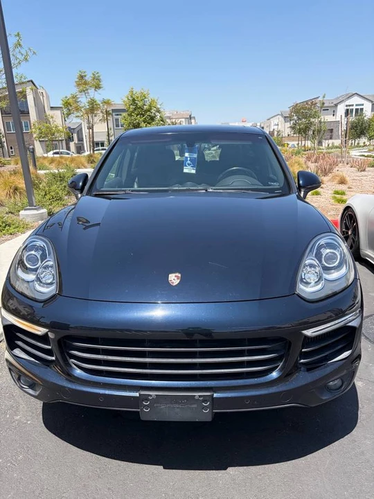2016 Porsche 958 Cayenne S - Image 7 of 16