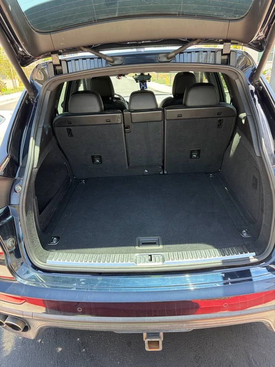 2016 Porsche 958 Cayenne S - Image 12 of 16