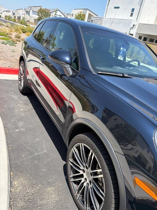 2016 Porsche 958 Cayenne S - Image 9 of 16