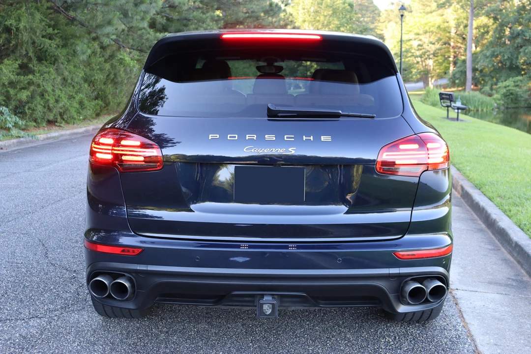 2016 Porsche 958 Cayenne S - Image 8 of 11