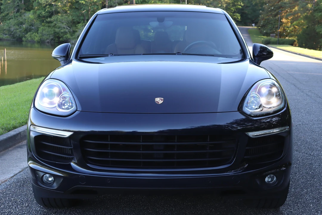 2016 Porsche 958 Cayenne S - Image 2 of 11