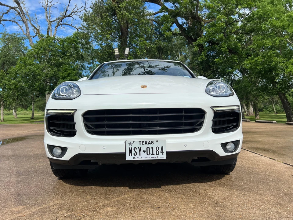 2016 Porsche 958 Cayenne S - Image 6 of 31