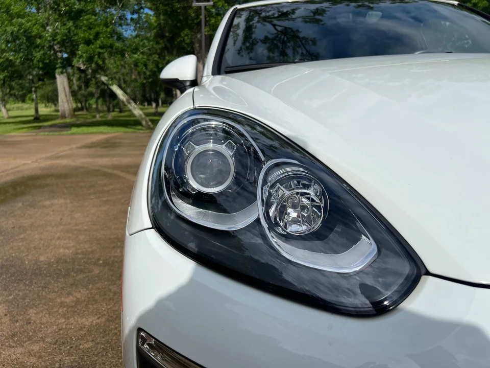 2016 Porsche 958 Cayenne S - Image 13 of 31