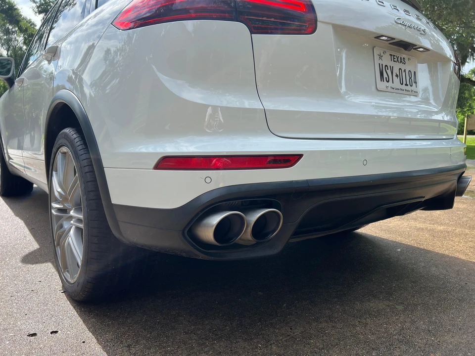 2016 Porsche 958 Cayenne S - Image 22 of 31