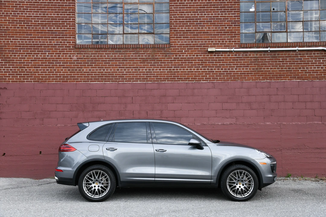 2016 Porsche 958 Cayenne S - Image 20 of 31