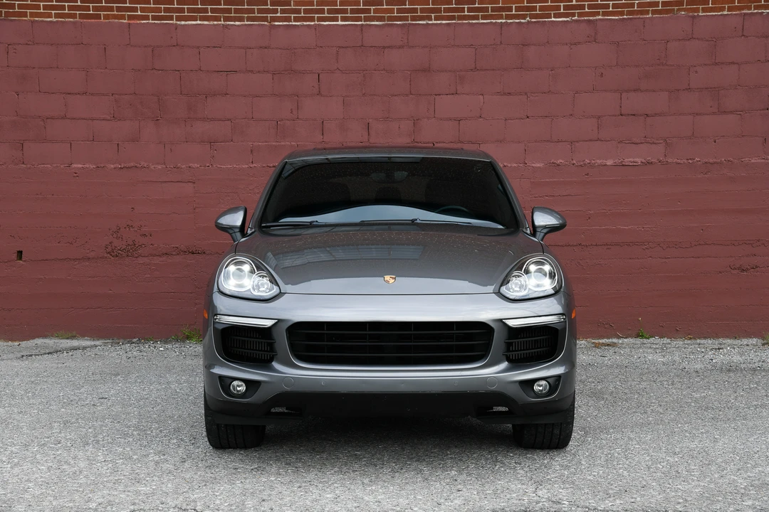 2016 Porsche 958 Cayenne S - Image 7 of 31