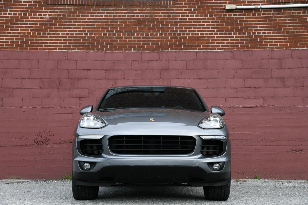 2016 Porsche 958 Cayenne S - Image 9 of 31