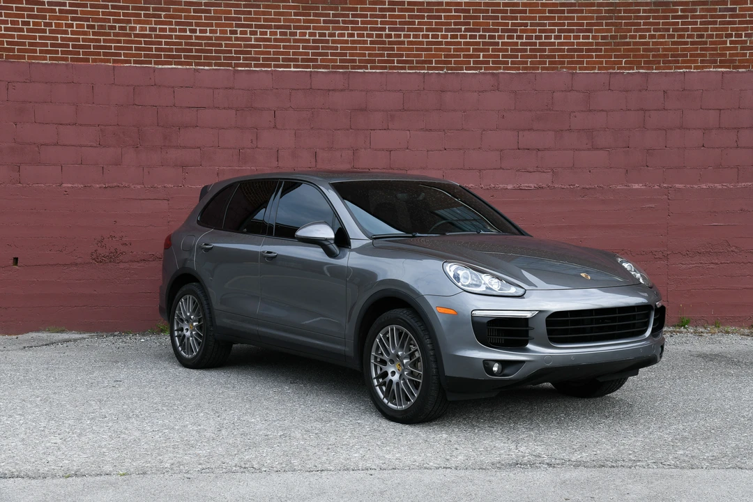 2016 Porsche 958 Cayenne S - Image 13 of 31