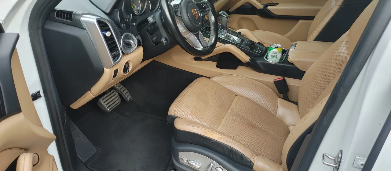 2016 Porsche 958 Cayenne - Image 5 of 20