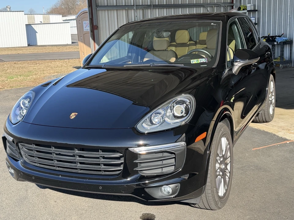 2016 Porsche 958 Cayenne S - Image 4 of 18