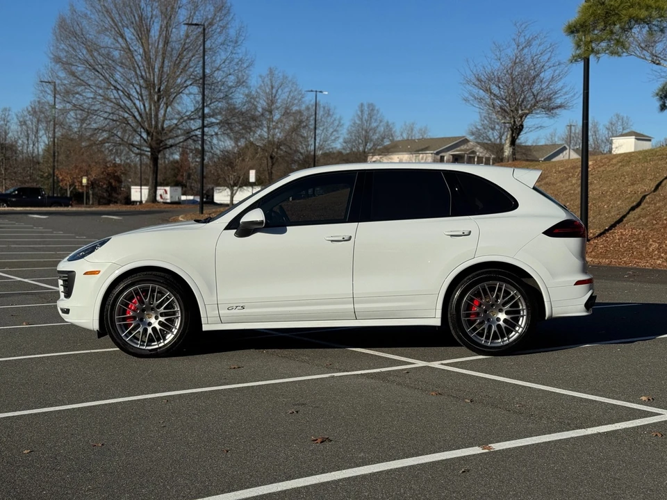 2016 Porsche 958 Cayenne - Image 6 of 12