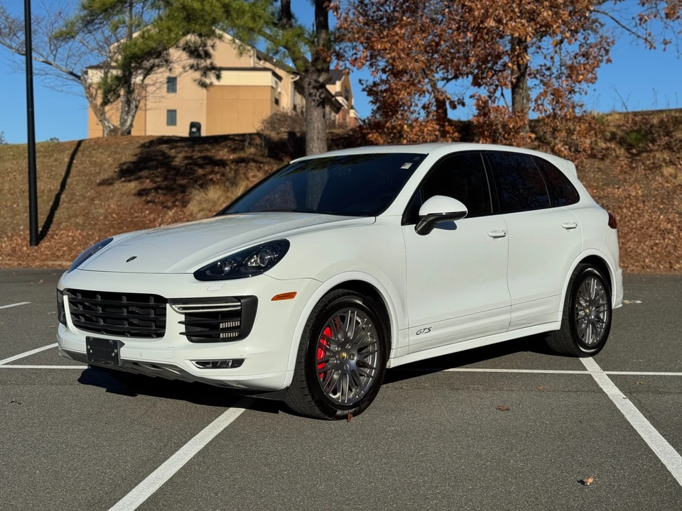 2016 Porsche 958 Cayenne - Image 4 of 12