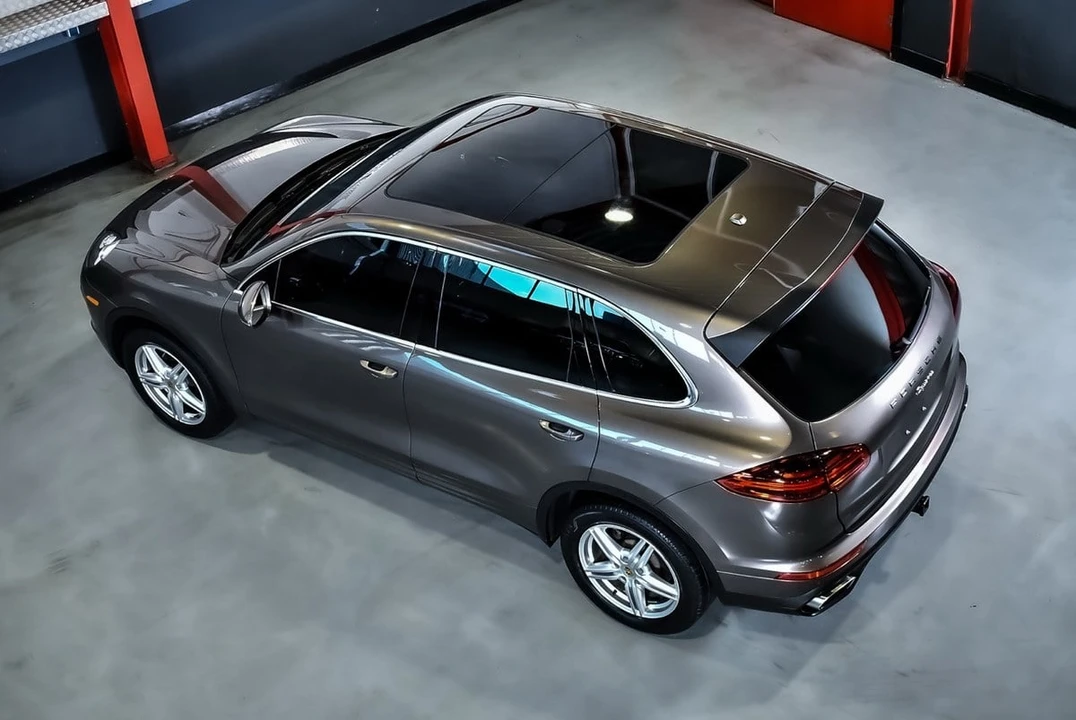 2016 Porsche 958 Cayenne - Image 24 of 30