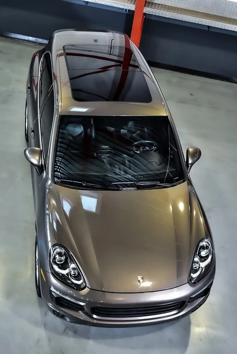 2016 Porsche 958 Cayenne - Image 10 of 30