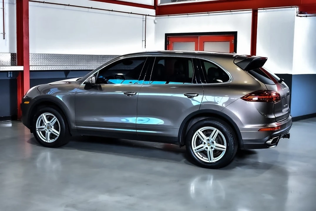 2016 Porsche 958 Cayenne - Image 20 of 30
