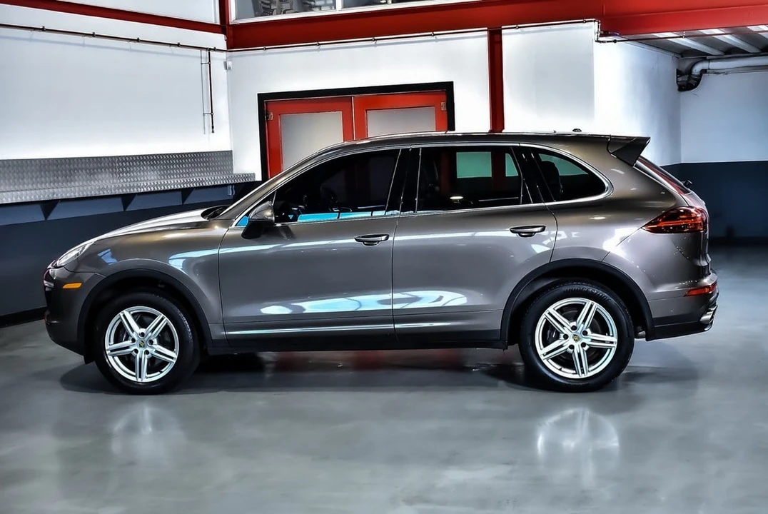 2016 Porsche 958 Cayenne - Image 21 of 30