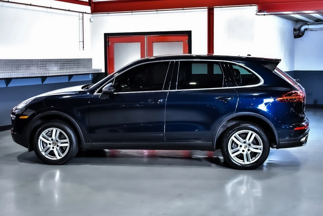 2016 Porsche 958 Cayenne - Image 16 of 31