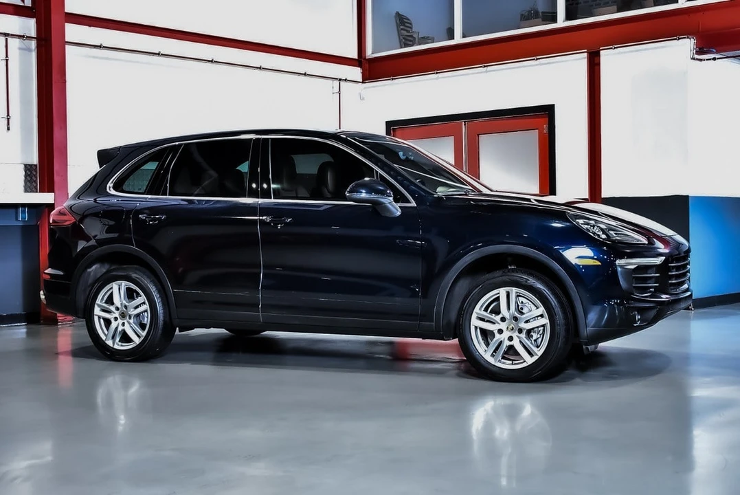 2016 Porsche 958 Cayenne - Image 7 of 31