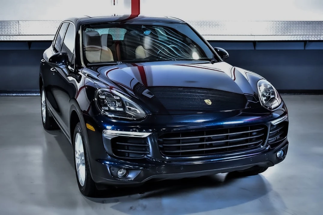 2016 Porsche 958 Cayenne - Image 3 of 31