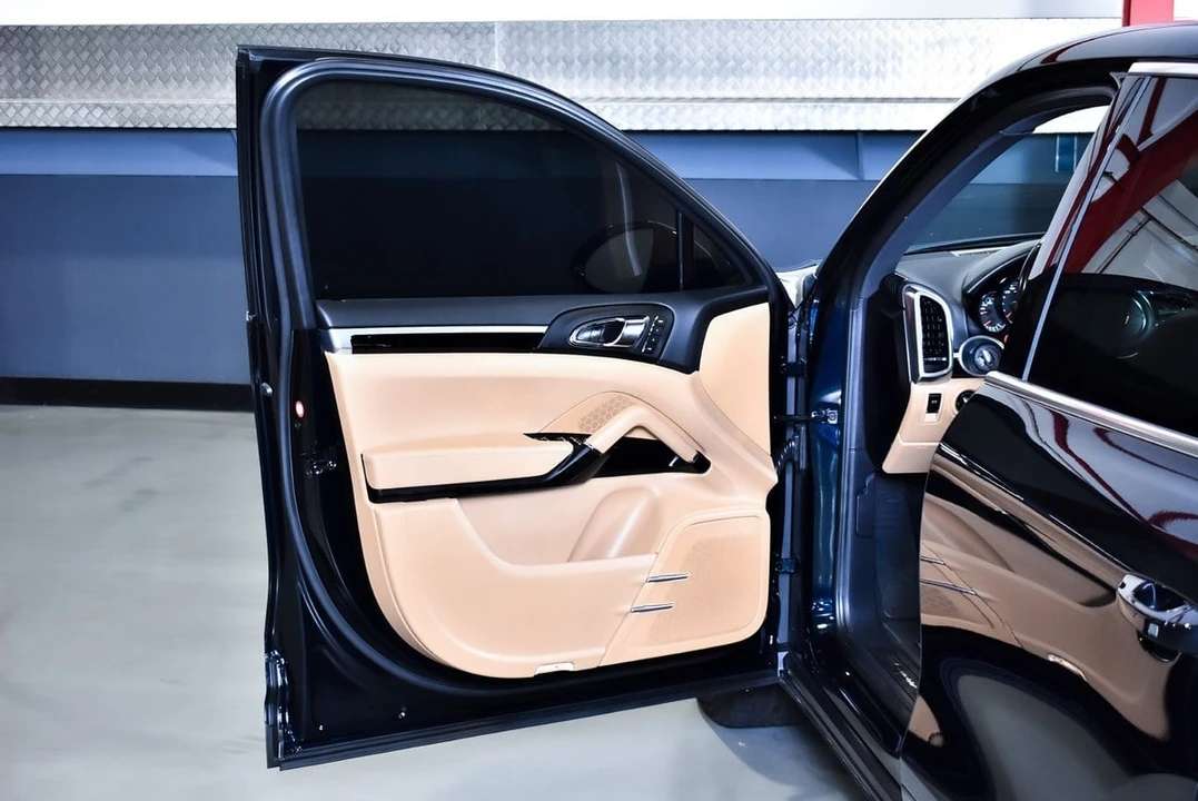 2016 Porsche 958 Cayenne - Image 20 of 31