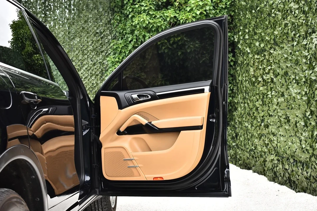 2016 Porsche 958 Cayenne - Image 31 of 31