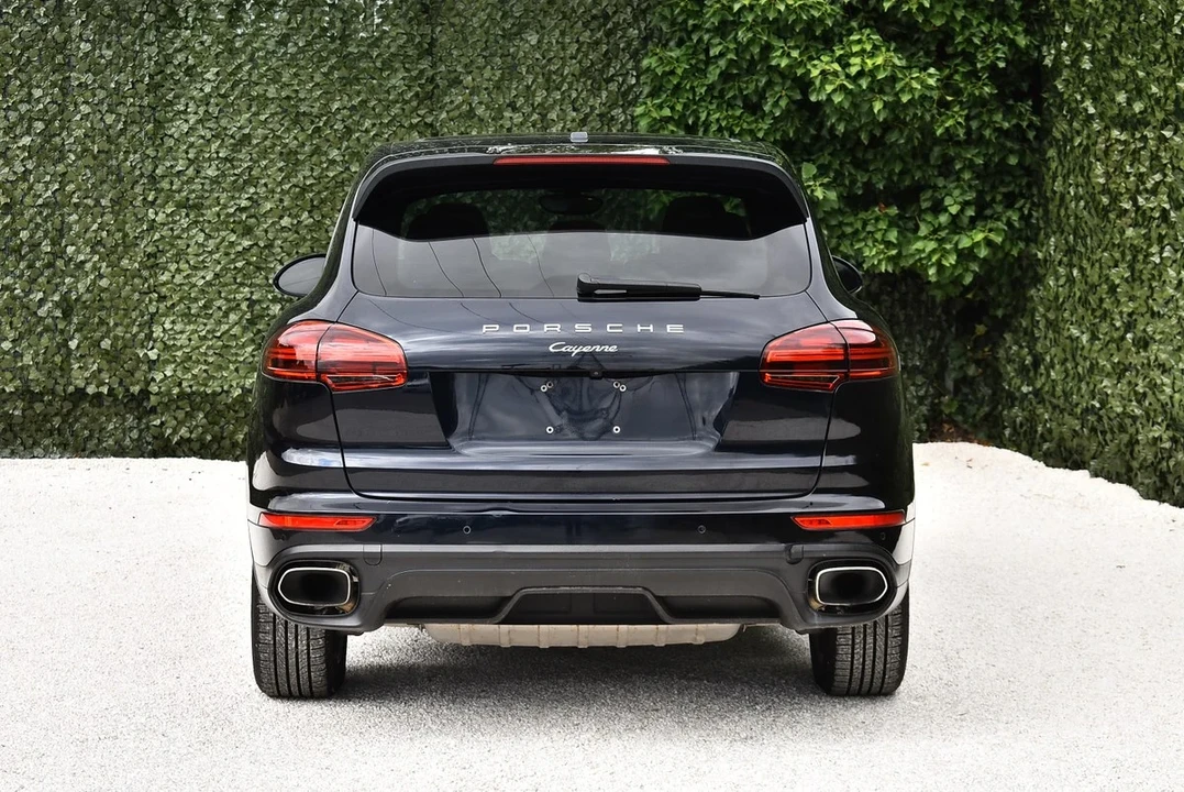 2016 Porsche 958 Cayenne - Image 8 of 31