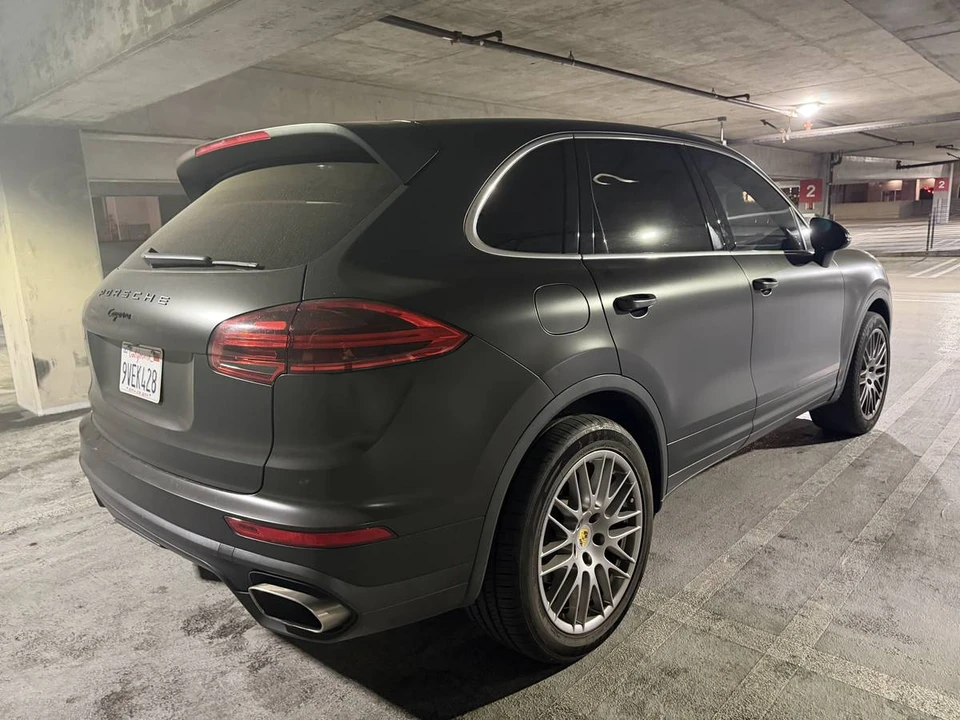2016 Porsche 958 Cayenne - Image 8 of 13