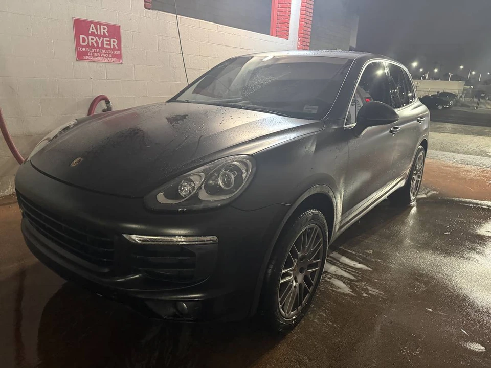 2016 Porsche 958 Cayenne - Image 5 of 12
