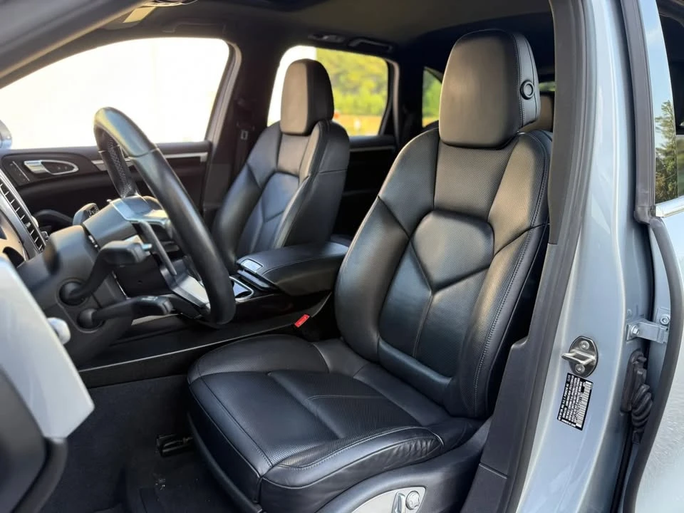 2016 Porsche 958 Cayenne - Image 8 of 20