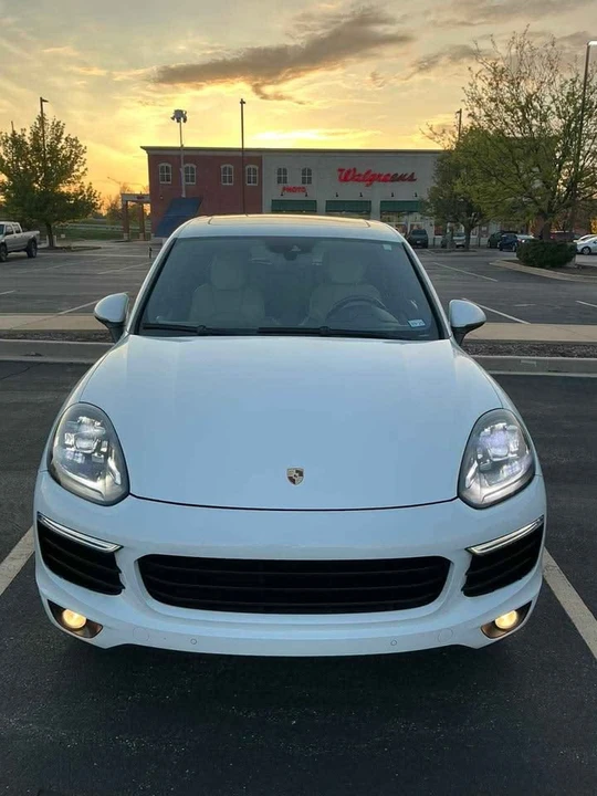 2016 Porsche 958 Cayenne - Image 5 of 20