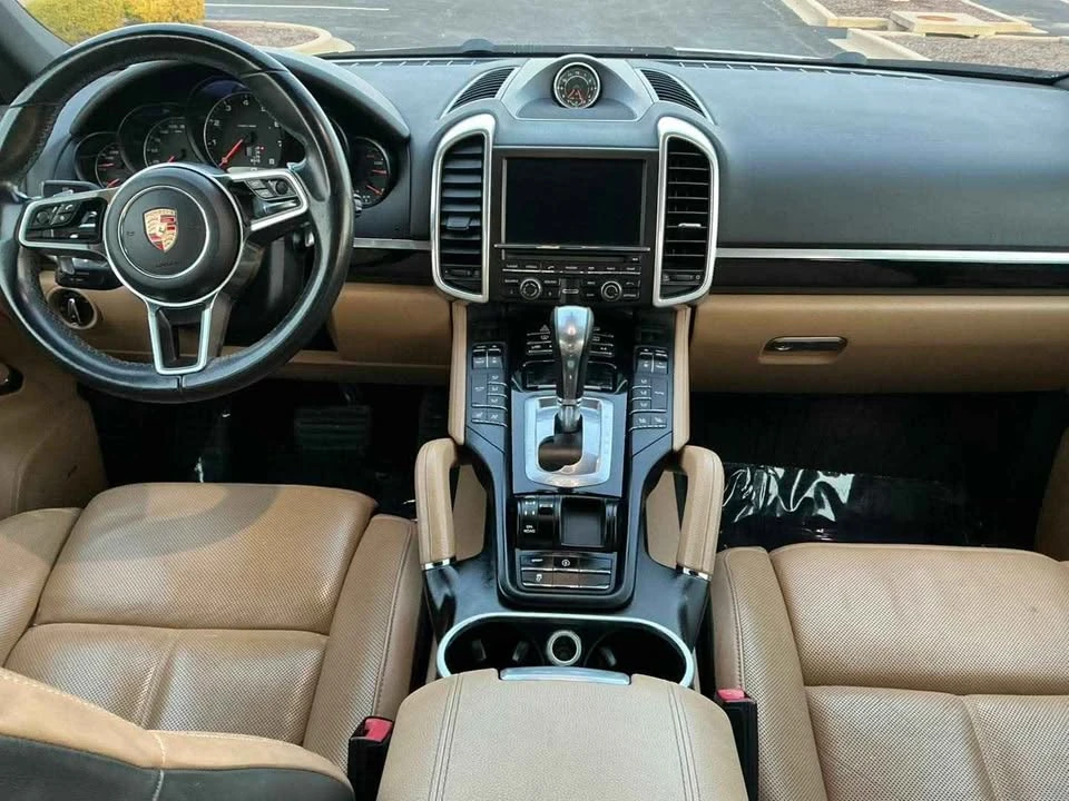 2016 Porsche 958 Cayenne - Image 15 of 20