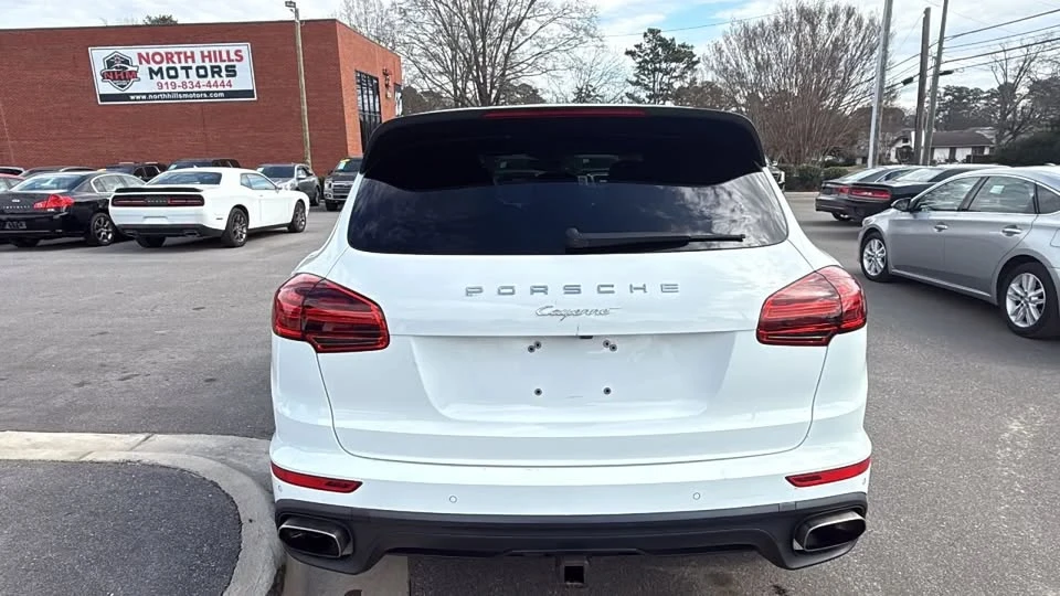 2016 Porsche 958 Cayenne - Image 6 of 20
