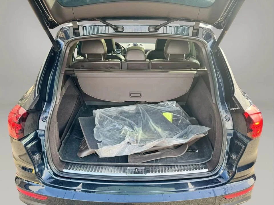 2016 Porsche 958 Cayenne - Image 19 of 21