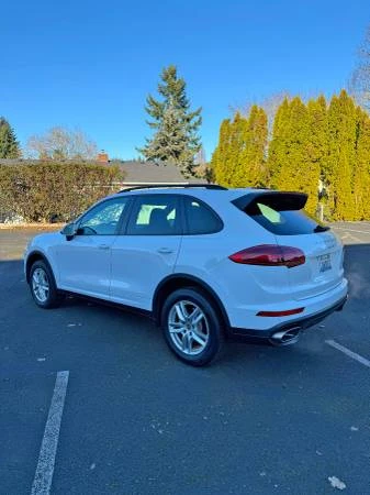 2016 Porsche 958 Cayenne - Image 3 of 12