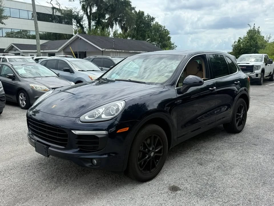2016 Porsche 958 Cayenne - Image 2 of 13