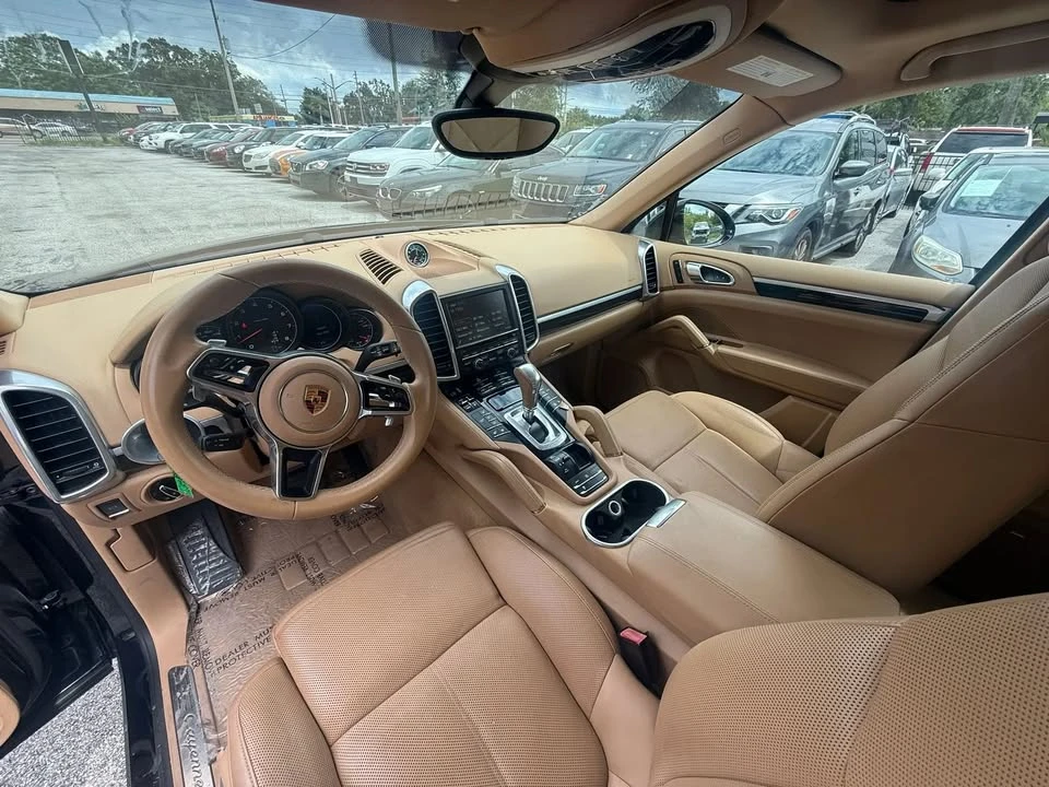 2016 Porsche 958 Cayenne - Image 12 of 13