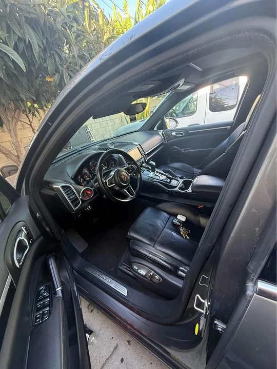 2016 Porsche 958 Cayenne - Image 10 of 10