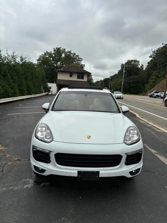 2016 Porsche 958 Cayenne - Image 4 of 13
