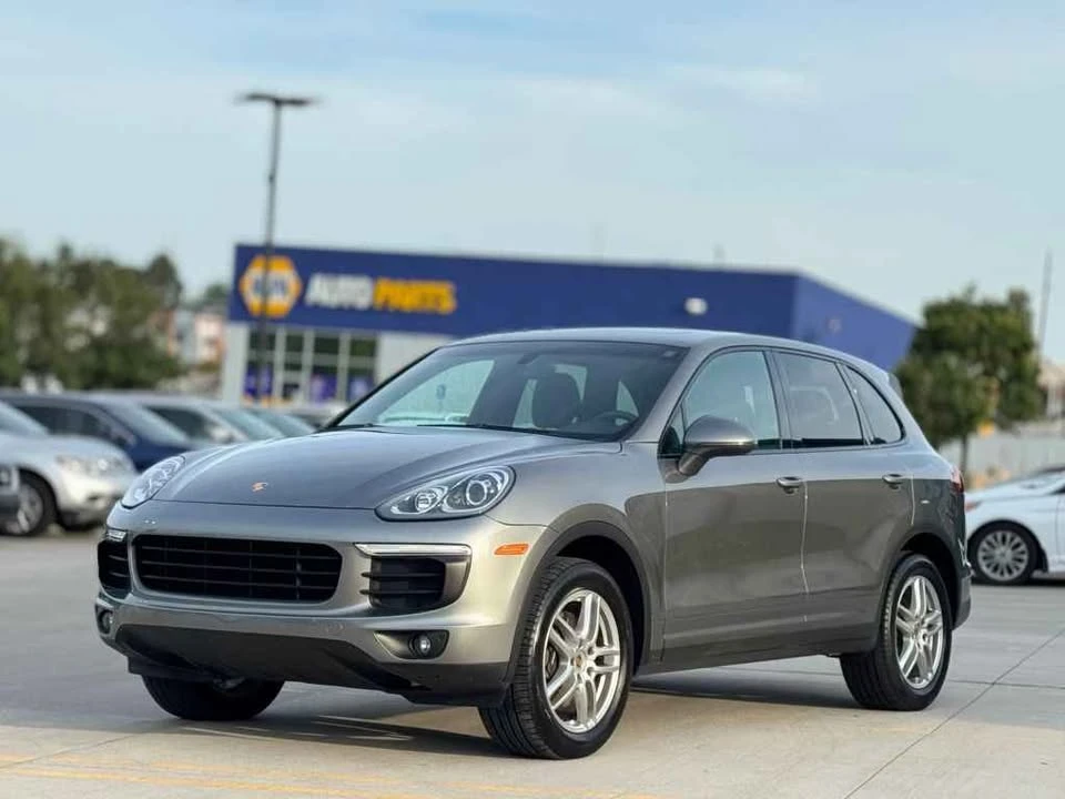 2016 Porsche 958 Cayenne - Image 2 of 20