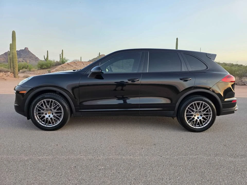 2016 Porsche 958 Cayenne - Image 2 of 14