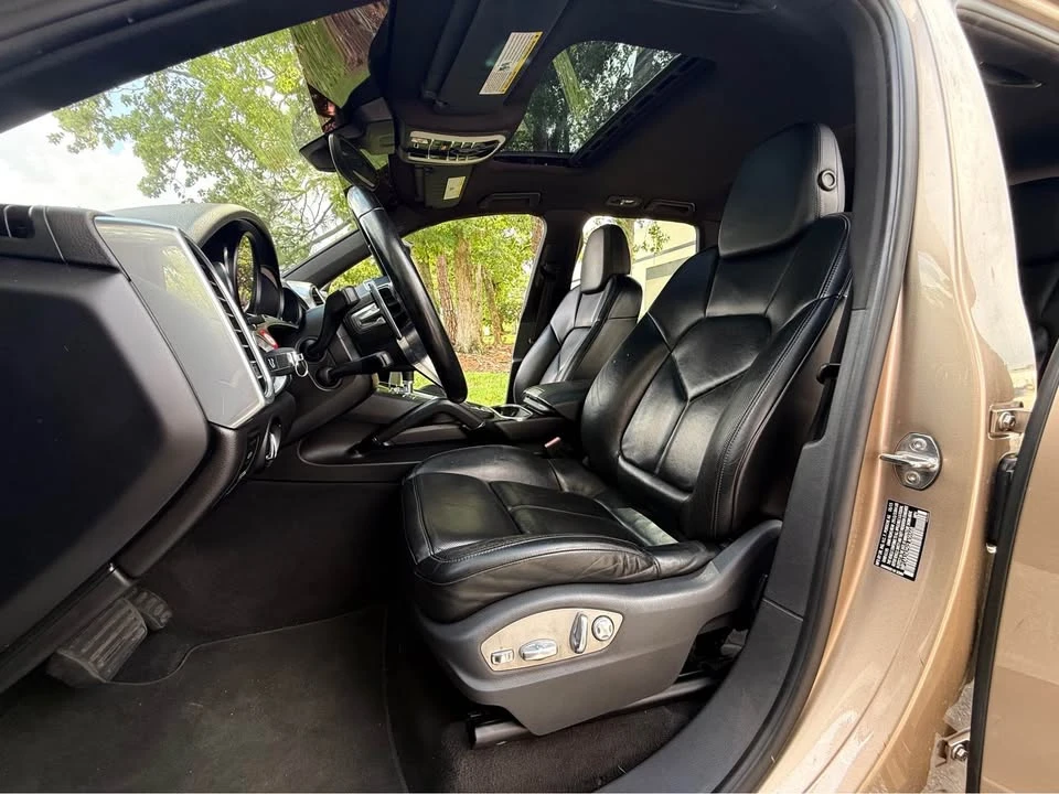 2016 Porsche 958 Cayenne - Image 7 of 20