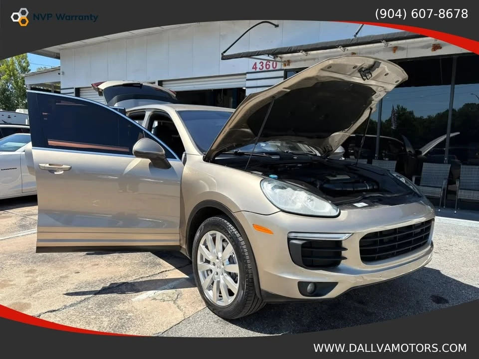2016 Porsche 958 Cayenne - Image 9 of 20